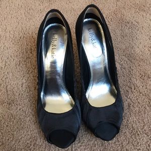 Kelly & Katie Black High Heel Plump Shoe S:9.5